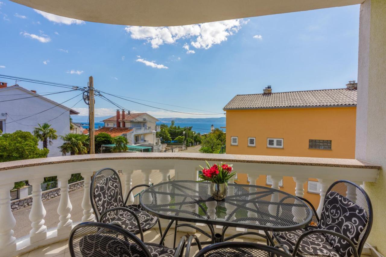 Apartmani Ilicevic Crikvenica Exterior photo