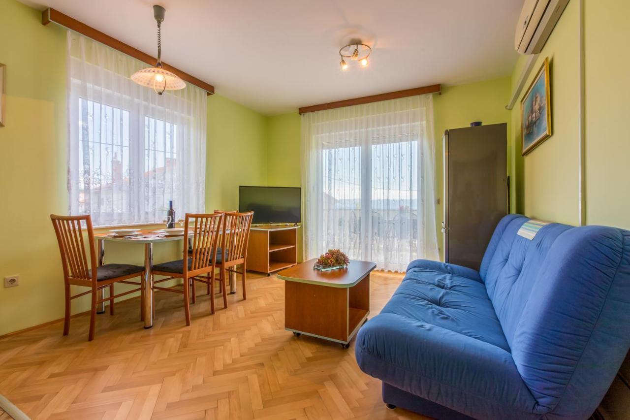 Apartmani Ilicevic Crikvenica Exterior photo